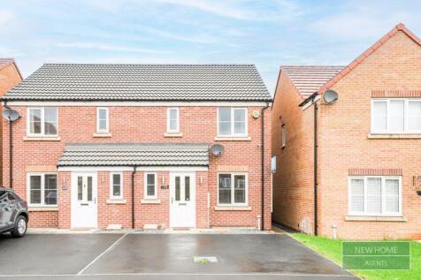 3 bedroom semi-detached house for sale