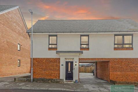 2 bedroom coach house for sale