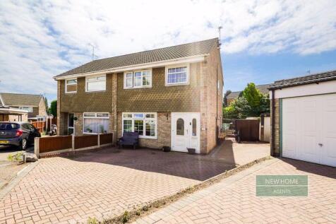 3 bedroom semi-detached house for sale