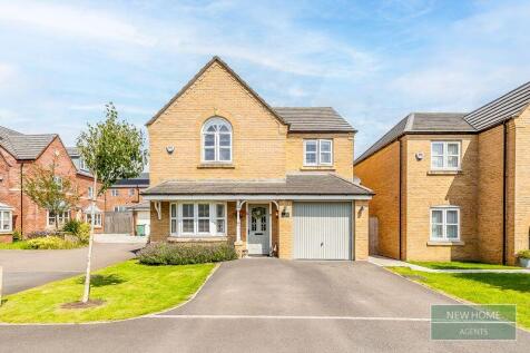 4 bedroom detached house for sale