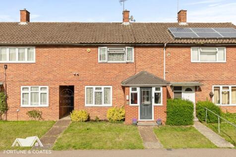 Blackbush Spring, Harlow 2 bed terraced house for sale