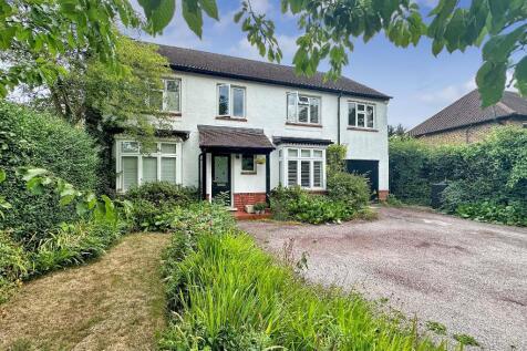 Farleigh Road, Warlingham, Surrey... 4 bed detached house for sale