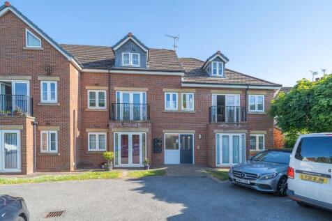 Kenyons Place, Liverpool Road... 3 bed apartment for sale
