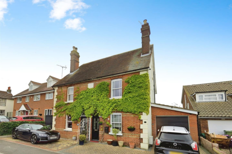 Forge Lane, Upchurch 3 bed house for sale