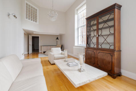 3 bedroom flat for sale