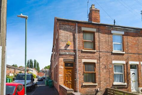 Bernard Street, Carrington... 2 bed end of terrace house for sale