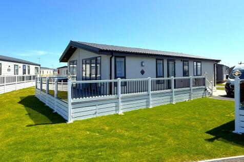 Rye Harbour Road, Rye Harbour TN31 2 bed holiday lodge for sale