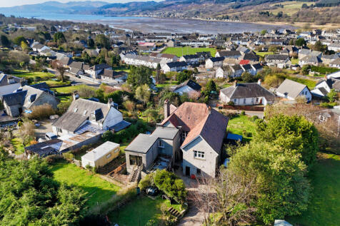 Ardlussa, Manse Brae, Lochgilphead... 3 bed semi