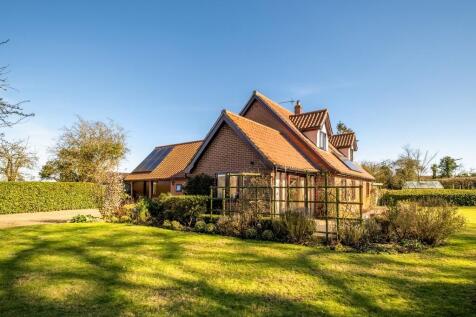 Wickham Skeith 4 bed detached house for sale