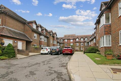 Portland Road, East Grinstead, RH19 1 bed retirement property for sale
