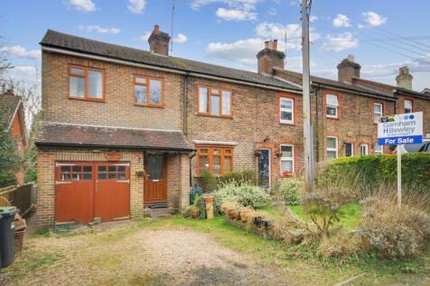 Bluebell Lane, Sharpthorne, RH19 4 bed end of terrace house for sale