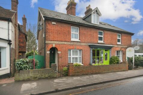 London Road, Forest Row, RH18 3 bed semi