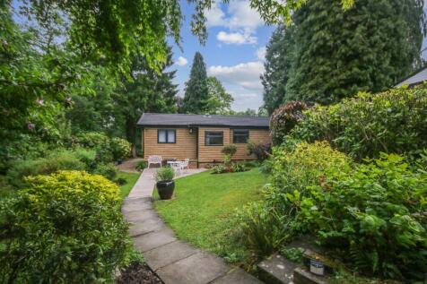 Blackbird Hill, Turners Hill, RH10 2 bed park home for sale