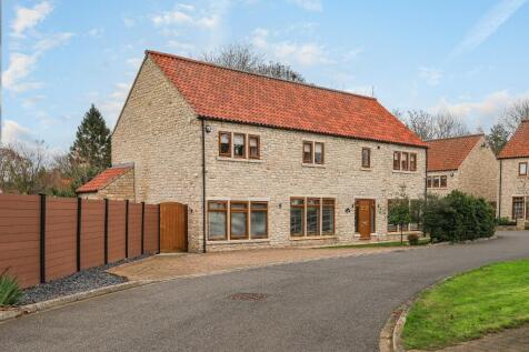 6 bedroom detached house for sale