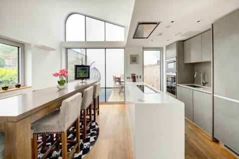 Princess Louise Walk, Notting Hill 3 bed terraced house for sale