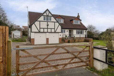 Gildersome Lane, Gildersome LS27 4 bed detached house for sale