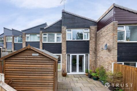 Listing Drive, Liversedge, WF15 2 bed terraced house for sale