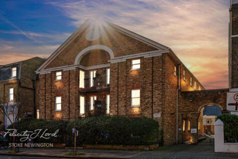 Upper Apartment, Stoke Newington... 2 bed flat for sale