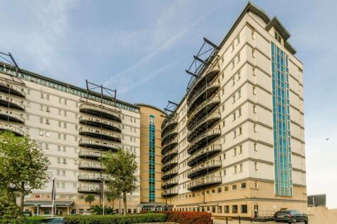 Central House, Stratford, London, E15 2 bed flat for sale