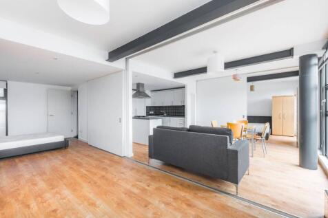 Hallings Wharf, Stratford, London, E15 2 bed flat for sale