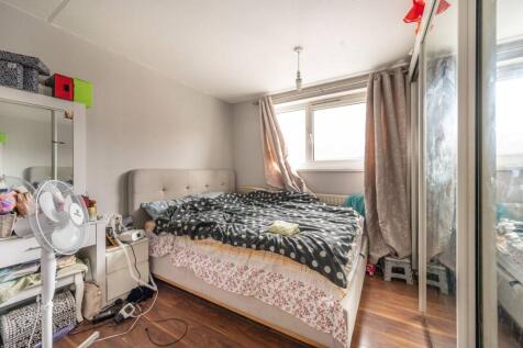 Grange Road, Plaistow, London, E13 2 bed flat for sale