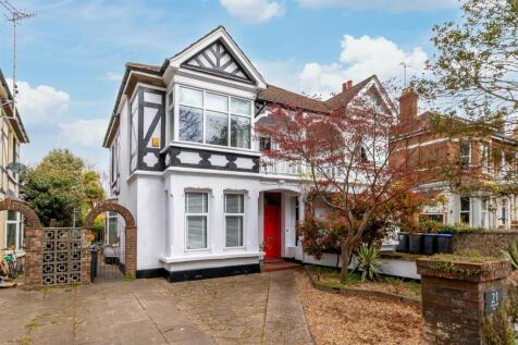 Chesswood Road, Worthing 5 bed house for sale