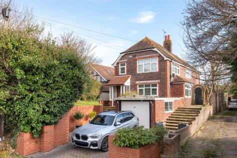 Half Moon Lane, Worthing 3 bed detached house for sale