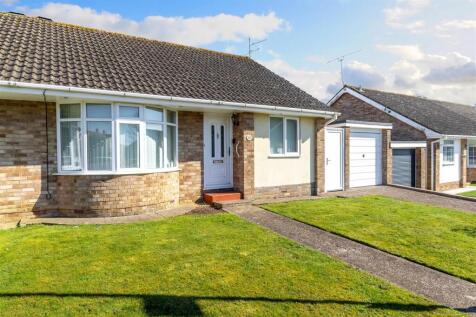 2 bedroom semi-detached bungalow for sale