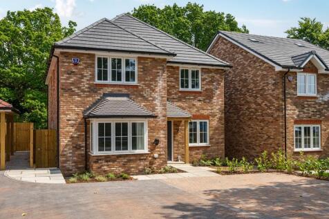 Wildbrook, Raley Road, Locks Heath... 4 bed detached house for sale