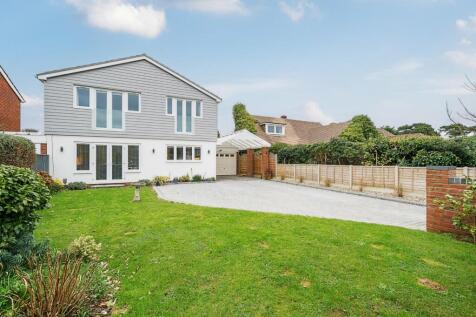 Monks Way, Hill Head, Hampshire, PO14 3 bed detached house for sale