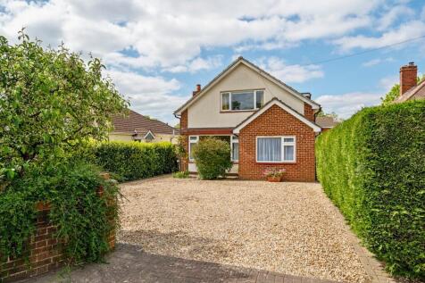 Hunts Pond Road, Titchfield Common... 4 bed detached house for sale