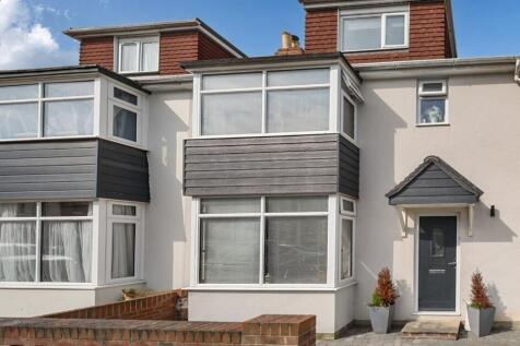 Idsworth Road, Portsmouth, Hampshire... 4 bed semi