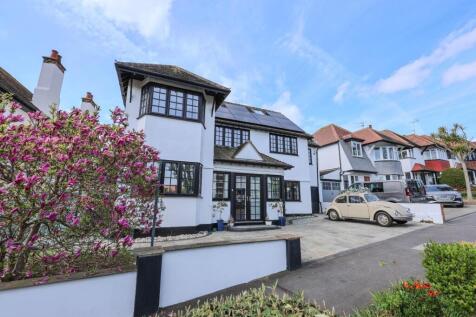 7 bedroom detached house for sale