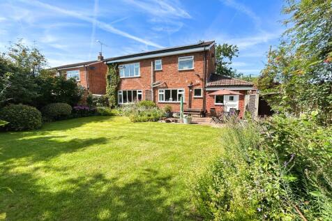 3 bedroom detached house for sale