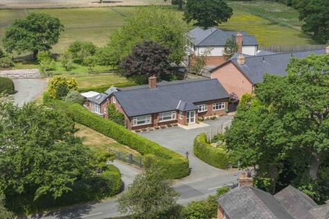 4 bedroom detached bungalow for sale