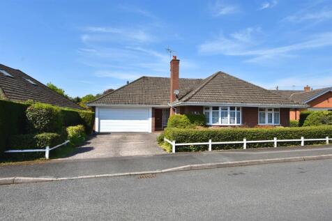 3 bedroom detached bungalow for sale