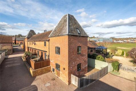 3 bedroom barn conversion for sale