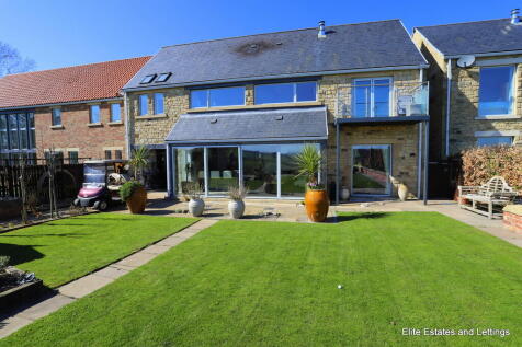 Hill Top Farm, Durham DH1 3 bed detached house for sale