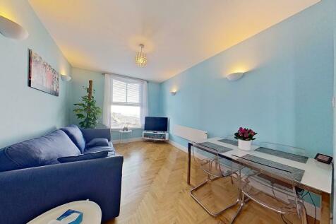 1 bedroom flat for sale