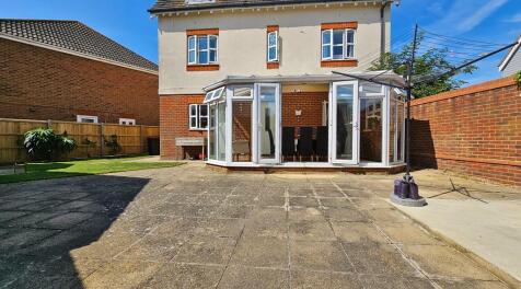 Sanderling Road, Herne Bay, CT6 6HZ 4 bed detached house for sale