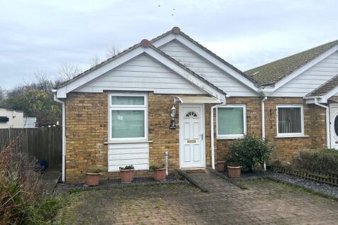 Greenhill Road, Herne Bay, CT6 7QE 3 bed semi