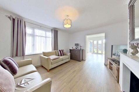 Reculver Road, Herne Bay, CT6 6QA 2 bed detached bungalow for sale