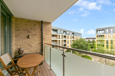 Quadrant House, Levett Square... 1 bed flat for sale