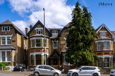 Crystal Palace Park Road, London SE26 2 bed flat for sale