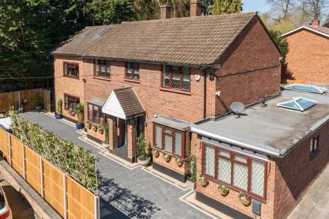 Hampden Way, Watford 5 bed detached house for sale