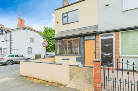 2 bedroom semi-detached house for sale