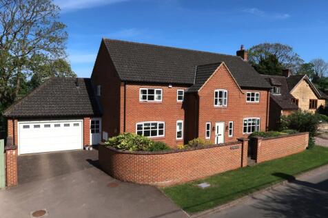 Main Street, Leicester LE8 4 bed detached house for sale