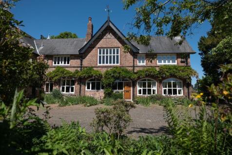 4 bedroom character property for sale