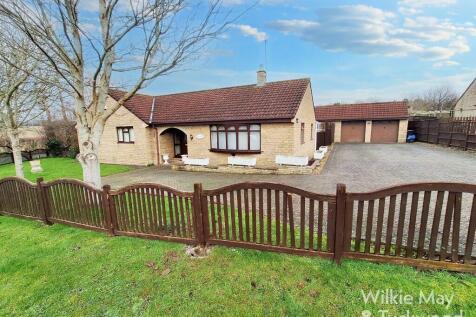 Downend Road, Puriton, Bridgwater... 3 bed detached bungalow for sale