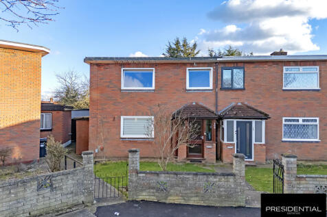 4 bedroom semi-detached house for sale